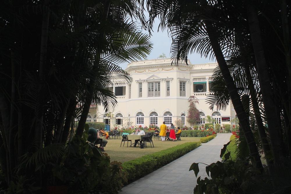 Hotel Surya, Kaiser Palace Varanasi Bagian luar foto